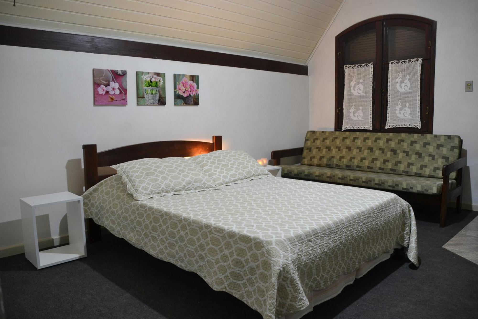 Hotel Pousada Dos Pinheiros Канела Экстерьер фото